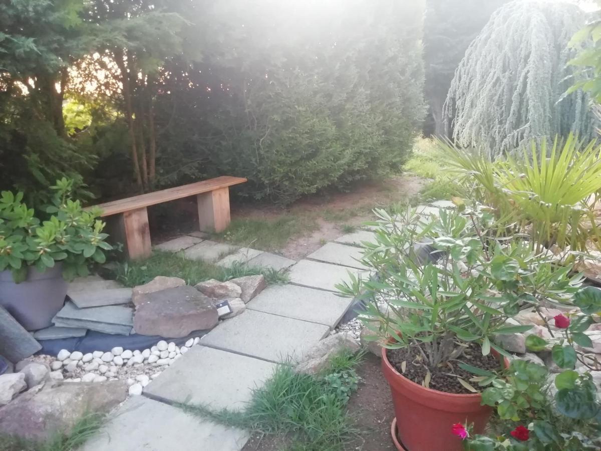 مبيت وإفطار Monistrol-sur-Loire Chez Sophie Et Gilles المظهر الخارجي الصورة